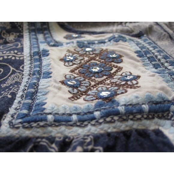 Women's Valerie Steven Embellished Geometric Rayon Tank Top Size M (WB93) - Picture 8 of 8